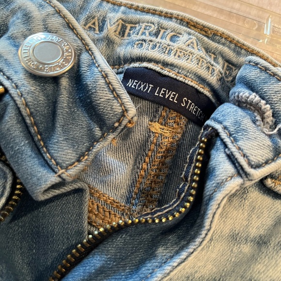 American Eagle Distressed Next Level Stretch Jeans - Picture 2 of 5